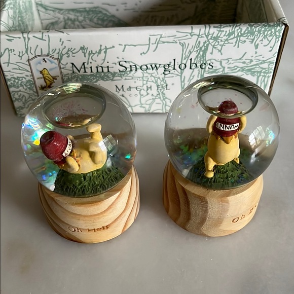 Rare Vtg  DISNEY Mini Snow Globes-Set of 2 by Michel & Co. NIB - Picture 8 of 14